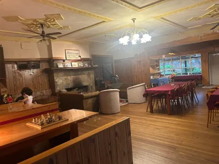 Green Gables Motel in Warburton Отели в г. Уорбертон