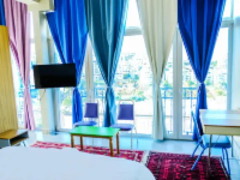 Damask Rose, Lebanese Guest House Hotels in Zouq Mosbeh