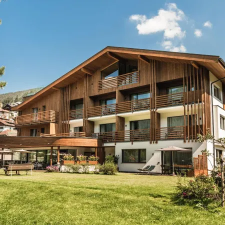 Boutique Hotel Planlim Отели рядом с достопримечательностью «Museum de Gherdeina»