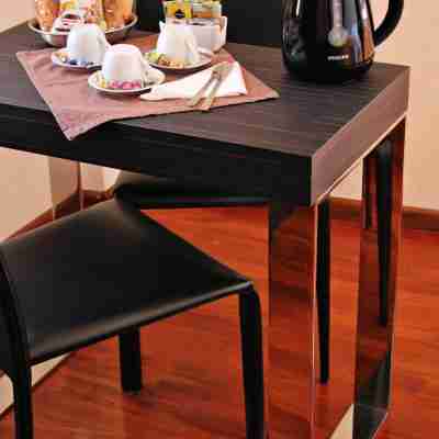 Primavera Mini Hotel Dining/Meeting Rooms
