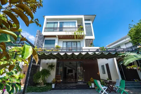 Golden Star Villa Hoi An Отели рядом с достопримечательностью «Tra Que Vegetable Village»