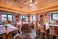 Hotel Apart Garni Heisenhof Hotels in Westendorf