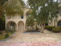 Harmony House Apartments Hotels in Banjulinding