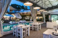 ลาส กาซาส เบดแอนด์เบรกฟาสต์ โรงแรม สปา และ ร้านอาหาร