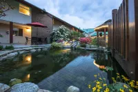 Gibsons Garden Hotel Hotels in Gibsons