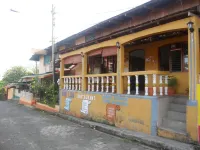 Cabinas Leyko Hotels near Municipio San Carlos Cemetery
