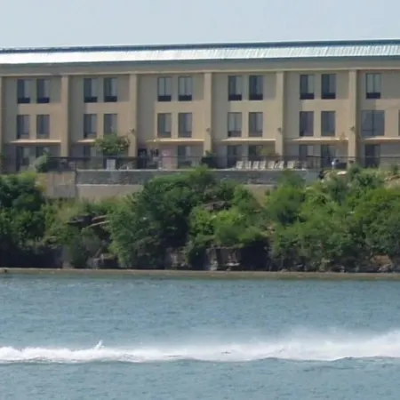 Hidden Falls Inn