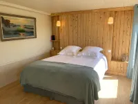 La Bastide du Beausset-Vieux Hotels in Le Castellet