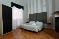 Hotel Sant'Elia Hotels near Fontana di Nettuno