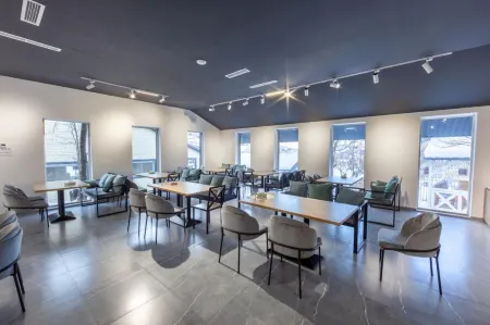 Popock Tsaghkadzor Отели рядом с достопримечательностью «Монастырь Севанаванк»