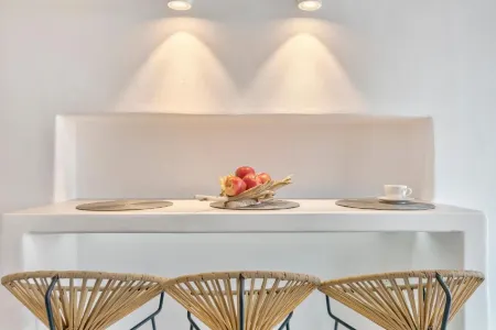 Mykonian Mews Luxury Suites Отели в г. Agios Ioannis Mykonos