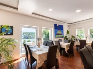 Scardona Park Luxury Accommodation