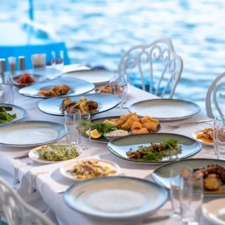 Assos Troy Port Hotel