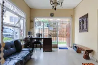 Arwana Inn Syariah Lampung Mitra RedDoorz Hotels in Pesawahan