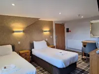 Crown Hotel & Bar