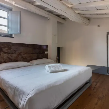 Tag Guest House
