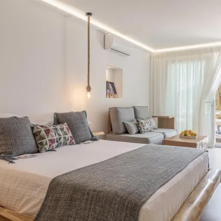 Michalakis Seaside Suites
