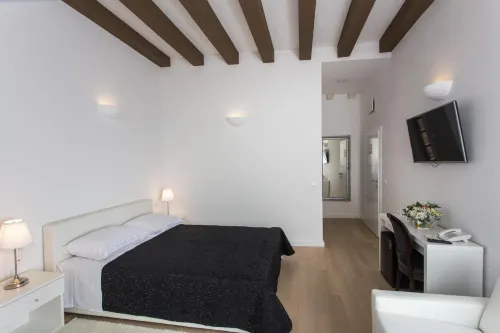 Rooms Klarisa Palace