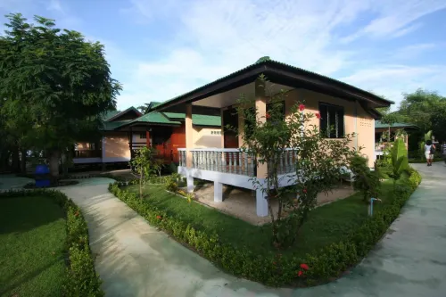 Dreamland Resort Hotels in Koh Phangan