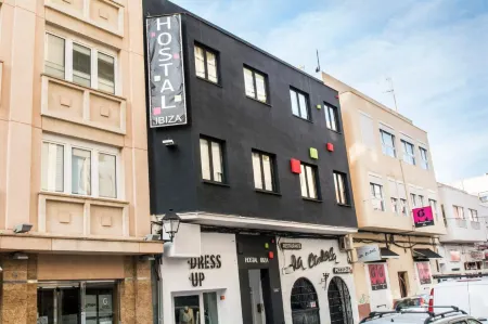 Hostal Ibiza Отели в г. Ибица