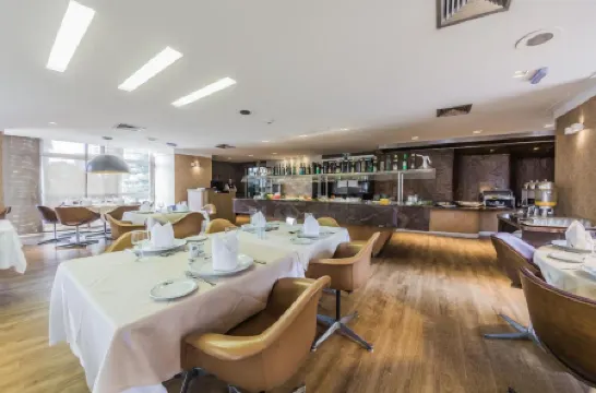 アメリカ ビッター ホテル