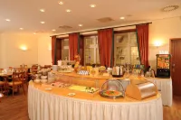 โรงแรมเซลเลอร์ โฮฟ - พร้อมอาหารเช้า
