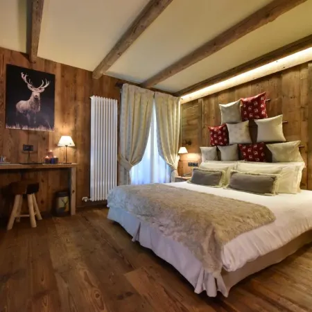 Hotel la Rouja
