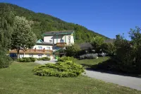 Logis Murtel Hotel a Gresse-en-Vercors
