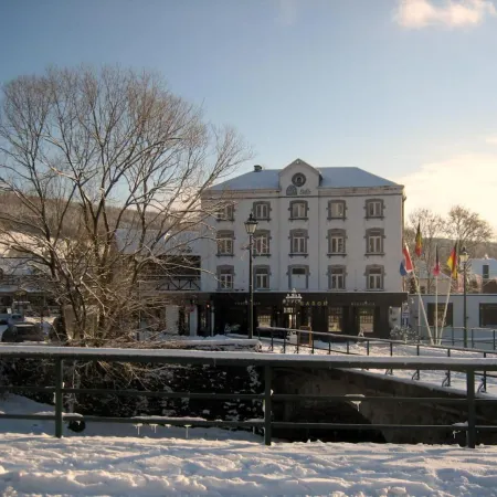 Le Baron Apartments