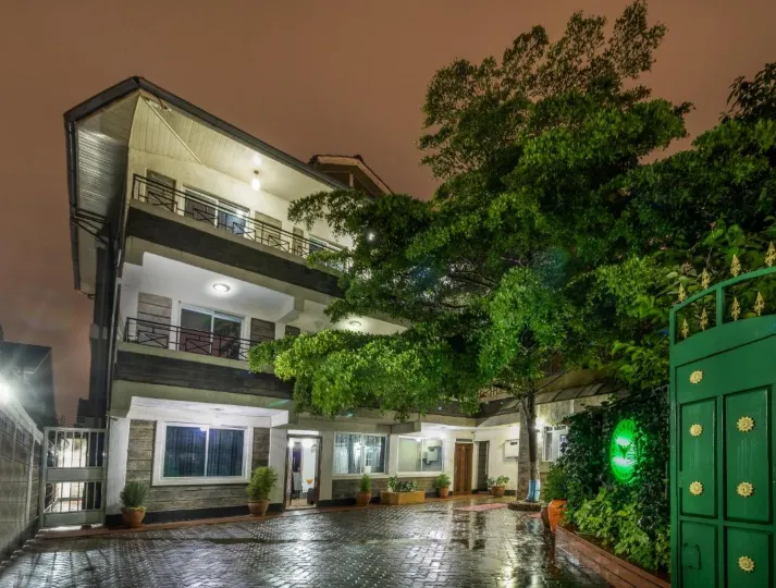 Javilla Eagles Safari Guest house