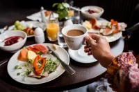 Elite Stadshotellet Karlstad, Hotel & Spa - petit déjeuner