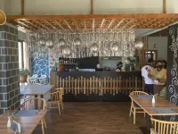 โรงแรมลูดรอง