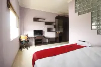 RedDoorz @ myRoom UMY
