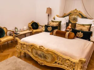 Conacul Coroanei Luxury Boutique Hotel