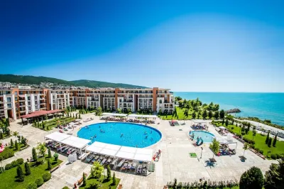 Prestige Fort Beach - Full Board Hotels in 