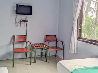 Wisma Tulus Syariah Kebumen Mitra RedDoorz فنادق في Sruweng