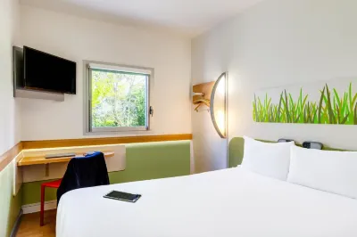 Ibis Budget Derby Отели в г. 