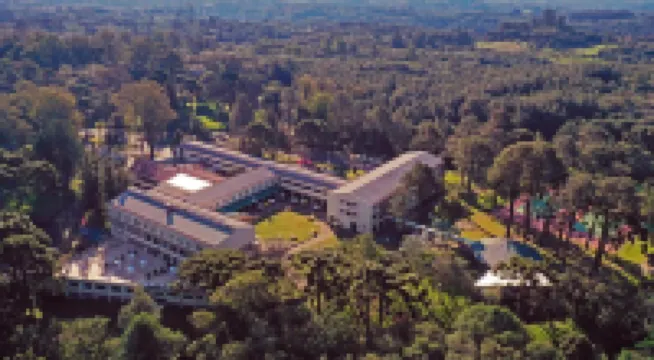 天空薩穆亞拉酒店