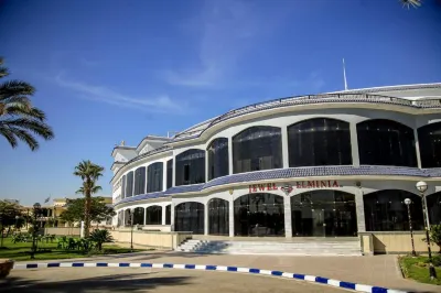 Elminya Compound Hotel in zona Oops store