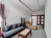 Omah Tawang Homestay Temanggung Hotels in Temanggung