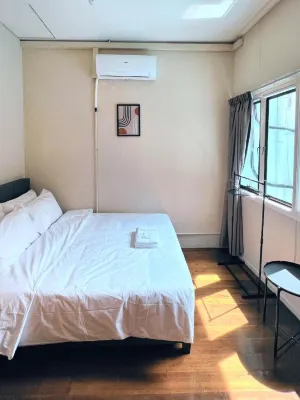 Aayu Chulia Hotel a 