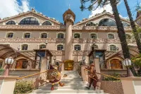 โชโคแลนด์ โฮเทล กรามาโด