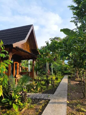 Tetebatu Valley Bungalows Hotels in Tetebatu