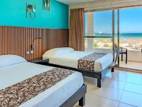 Hotel & Suites Domani Hotels in Progreso