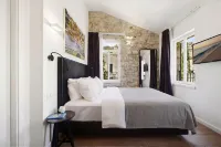 City Port Hotel - Mountain view