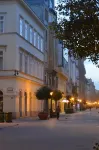 Váci Street Downtown Apartments Отели в г. 