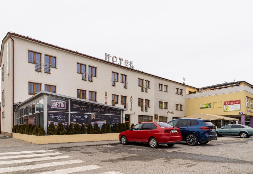 hotel overview picture