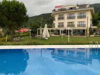 Motali Life Hotel - Pools