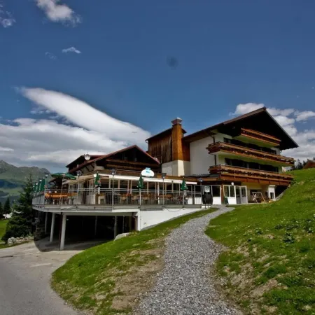T3 Alpenhotel Garfrescha Отели в г. Блуденц