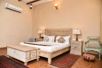 WelcomHeritage Ranjitvilas - Pet friendly